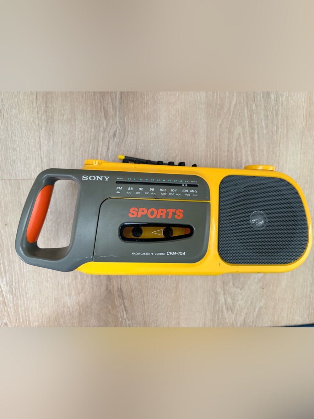 Sony Sports Radio Rare Vintage Radio Tape Microphone Recorder Portable